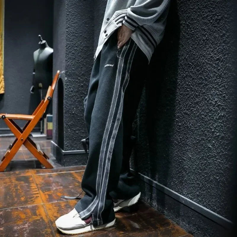 Herren Sweatpants – Baumwoll Jogginghose mit Retro-Streifen & Patchwork