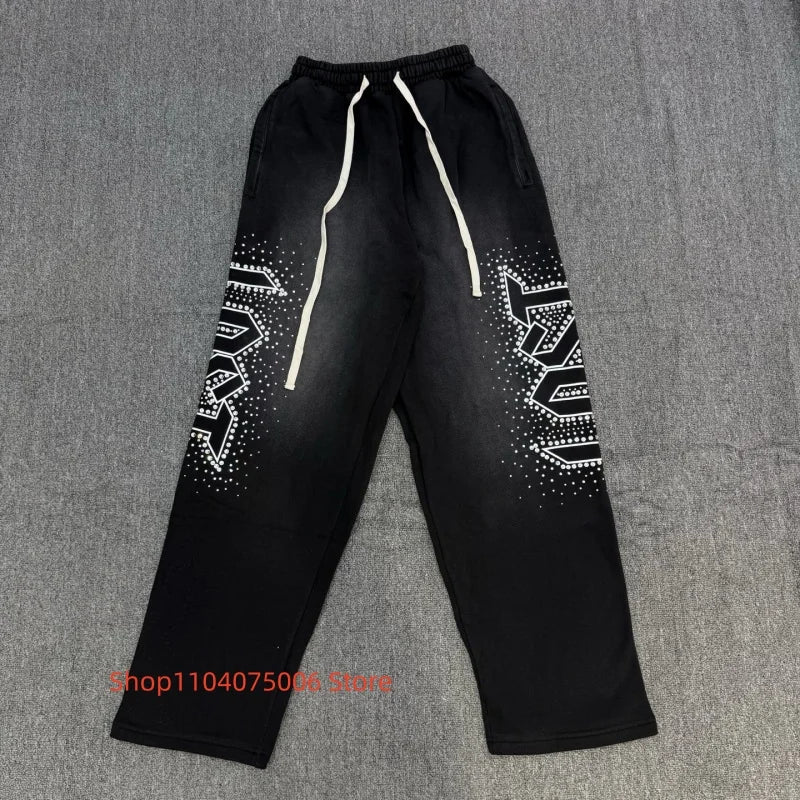 🖤 Lost Intricacy Hoodie mit Strass-Details – Schwarz | 100 % Baumwolle | Streetwear Look