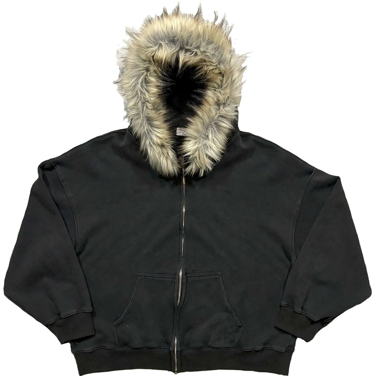 Fluffy Hat Hoodie – Retro Streetwear mit Y2K-Vibes