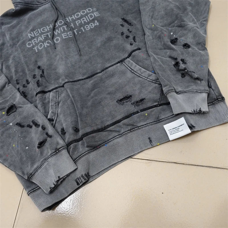 NBHD Hoodie – Retro Washed Look mit Tintenflecken & Destroyed-Details | Unisex Streetwear