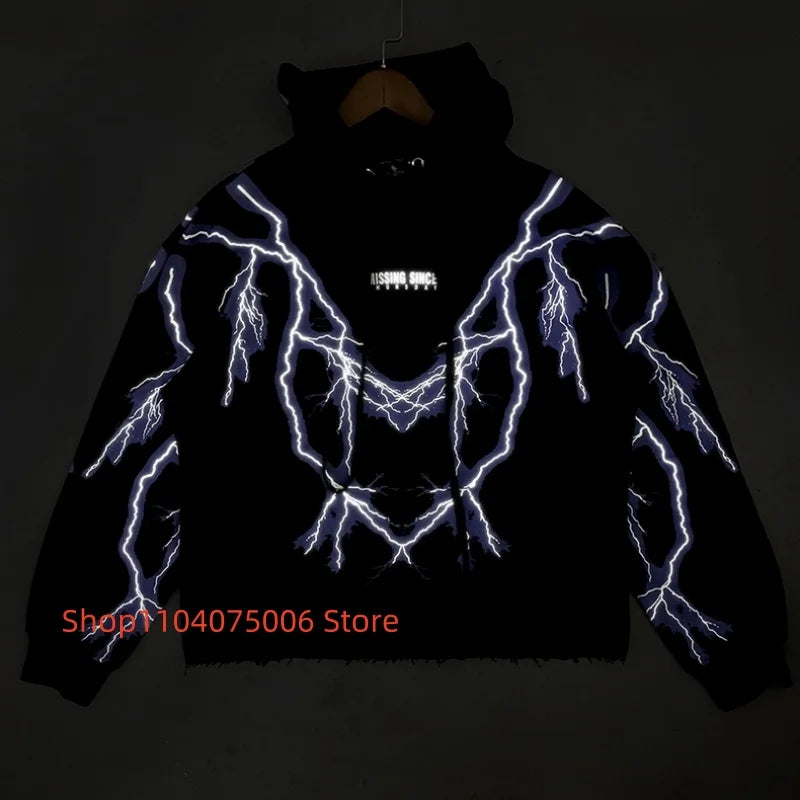 Lightning Pattern Reflective Hooded Sweatshirt – Missing Since Thursday Streetwear Unisex Winter Hoodie für Männer