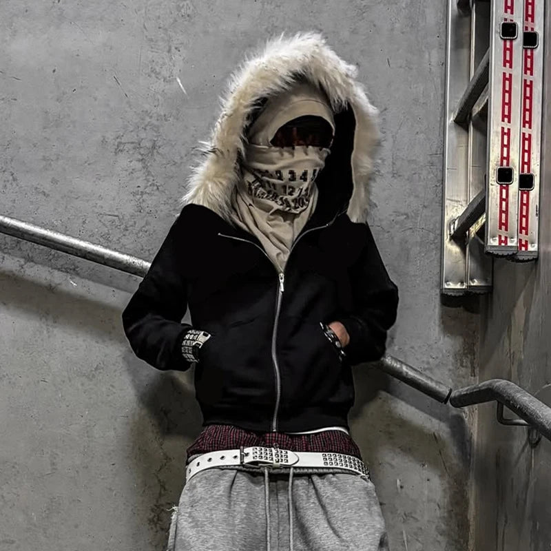 Fluffy Hat Hoodie – Retro Streetwear mit Y2K-Vibes