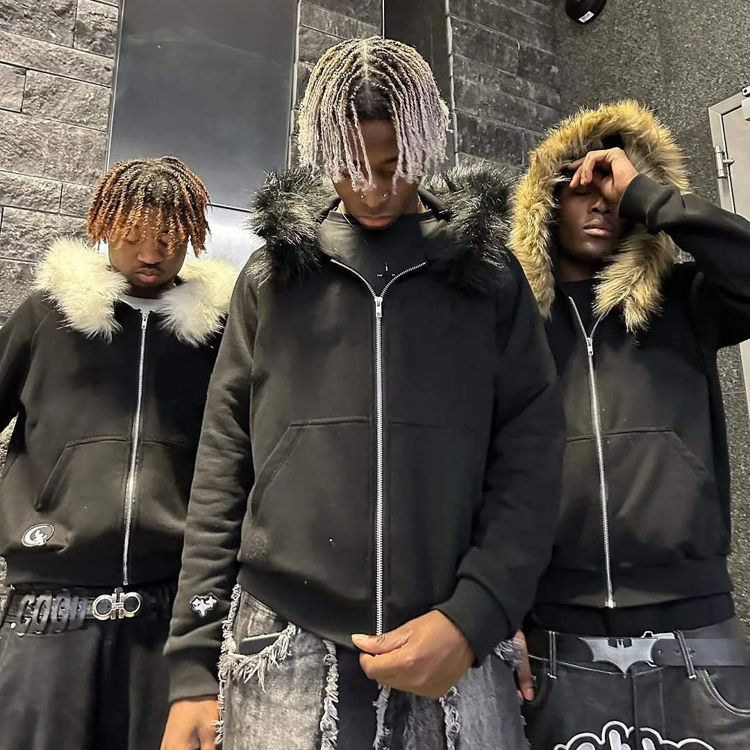 Fluffy Hat Hoodie – Retro Streetwear mit Y2K-Vibes