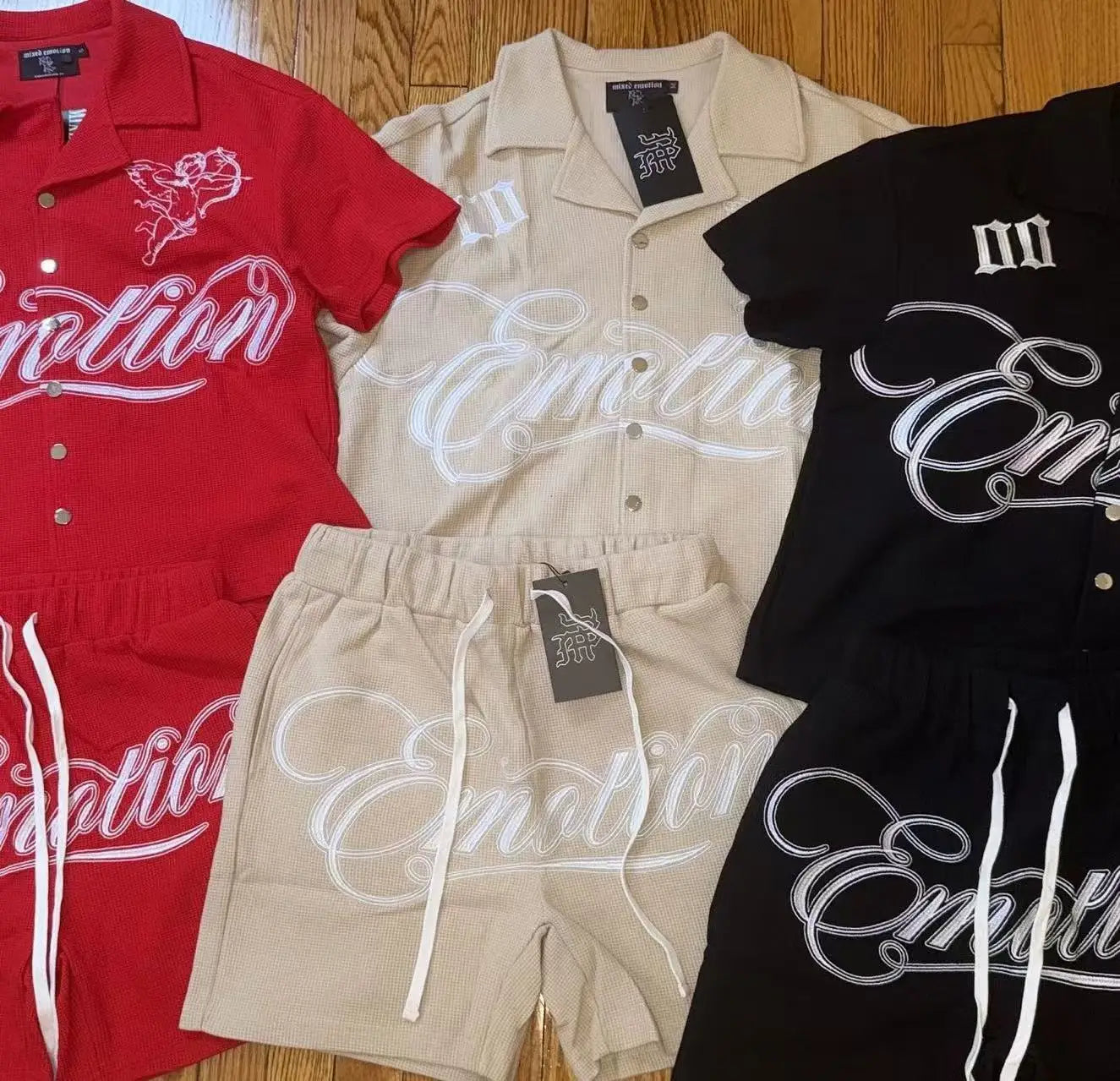😇 25SS Mixed Emotion Angels Polo-Set – Stickerei Shirt & Shorts